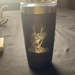 Walleye graphic to-go mug